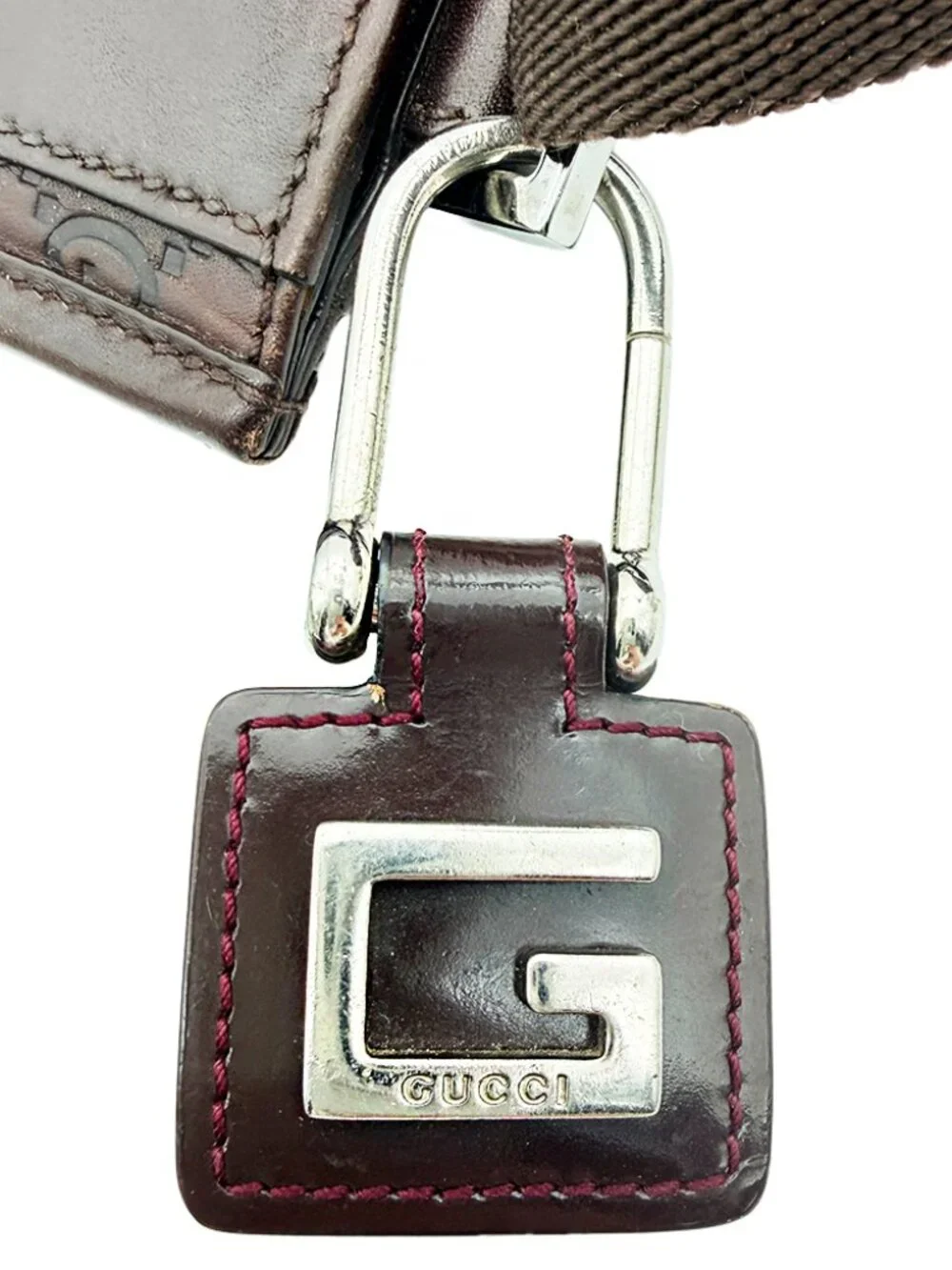 Gucci GG Signature Messenger Bag